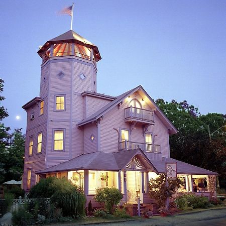 The Oak Bluffs Inn Bagian luar foto